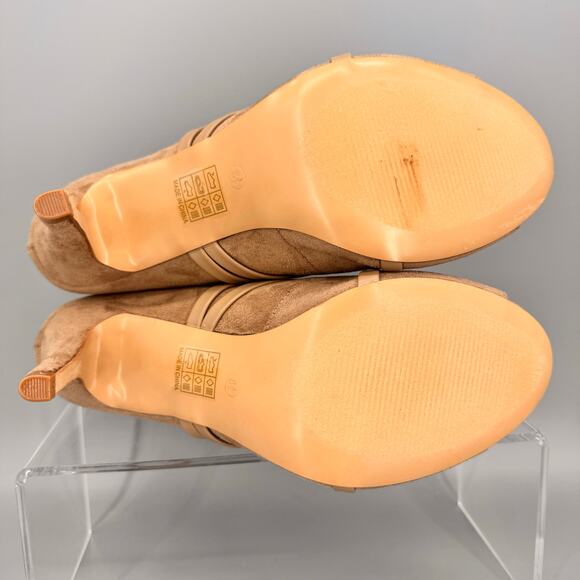 NEW Journee Collection Women’s Samara High Heel Ankle Boots Taupe Size 8.5 - Picture 9 of 10